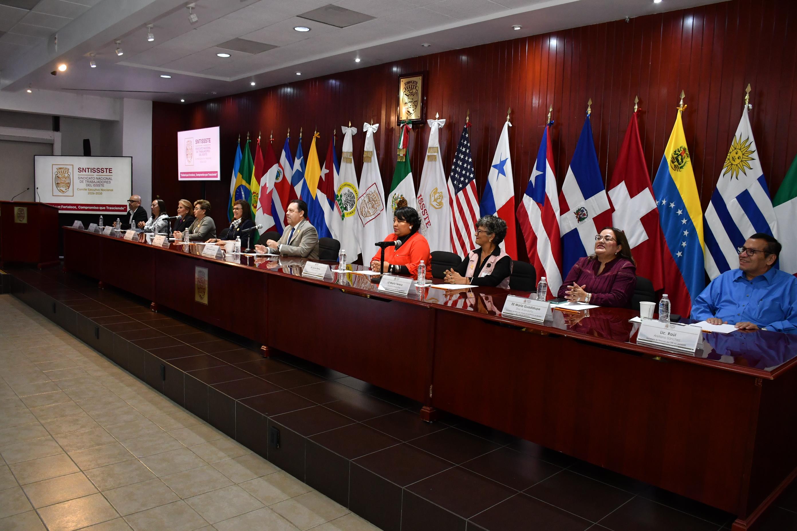  Salutación de la Sección XLI, Hospital Regional "1° de Octubre"